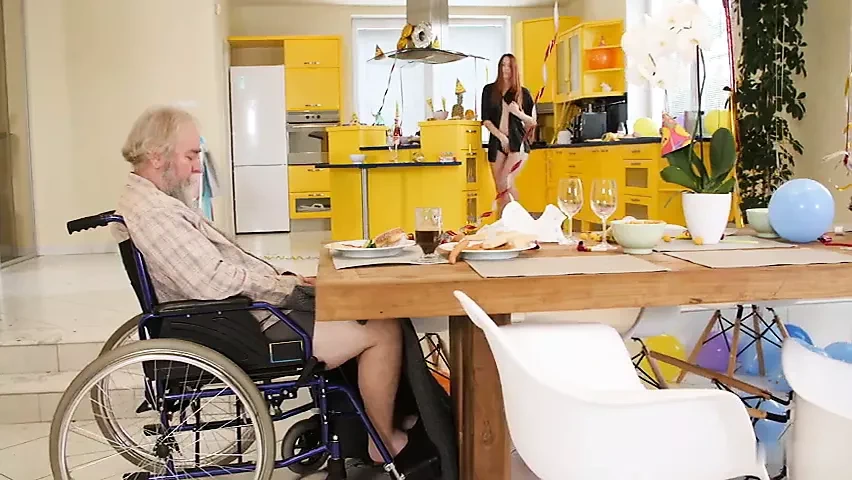 爷爷干红发孙女