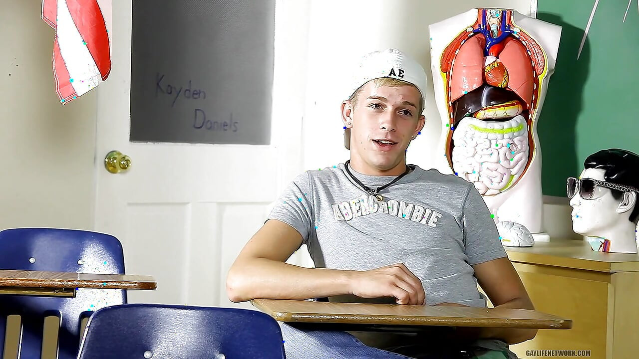 Party Guy Kayden Daniels Oozes Sex Appeal