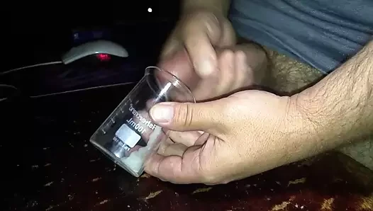 Taşaklarımdan yük sızıyor