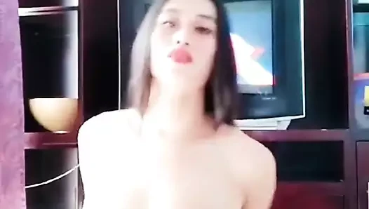 Transeksüel sürtük fahişe