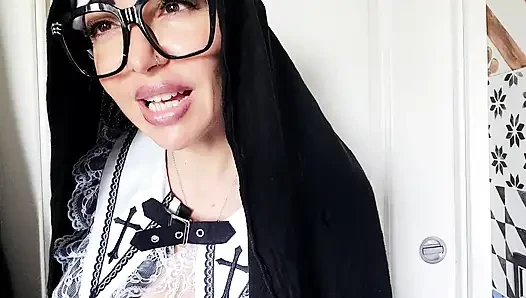 Diese Nonne sieht nicht sehr religiös aus