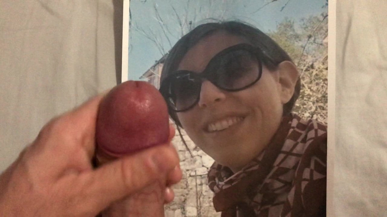 Cum tribute
