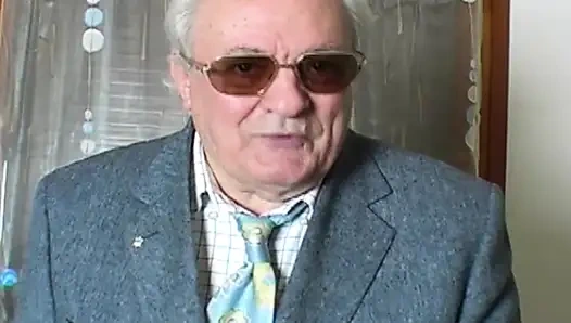 Nympho Slut Craves Huge Loads Dripping From Her Face