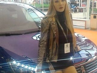 Blonde Car model