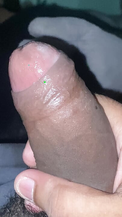 Apne mote or lambe lund ka paani nikalte huwe