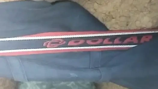 Mera pati bur nhai mila to chupke se land ka pani nikal diya