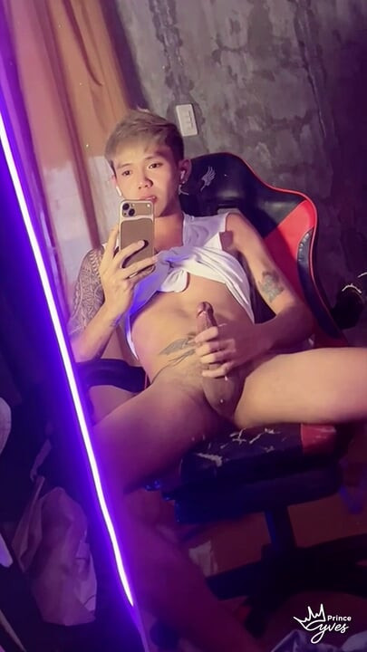 Asian Inked Boy Filming Himself as He Jerks Off