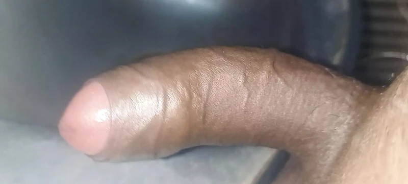 Mastrrbate in train