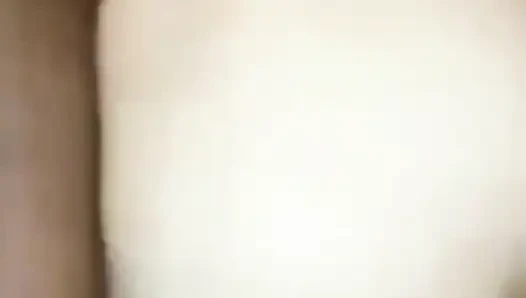 Cewek super semok polandia dientot gaya doggy sampai meringis keenakan sampai orgasme