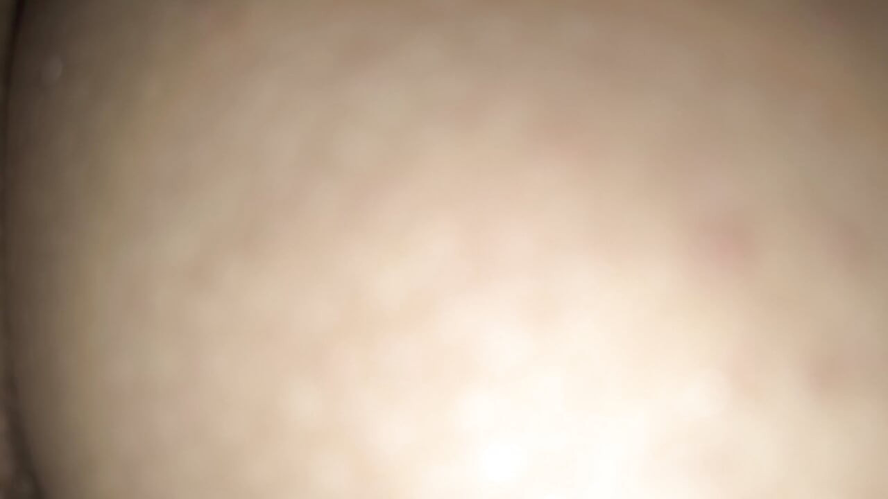 vågar min cuckold att inte få en boner medan du gnuggar sin kuk och han slutar knulla mig