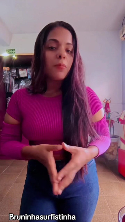 Bruninhasurfistinha