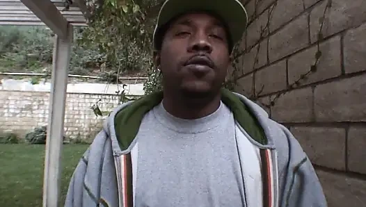 Kontol saat masuk bikin kamu ngentot mulutmu