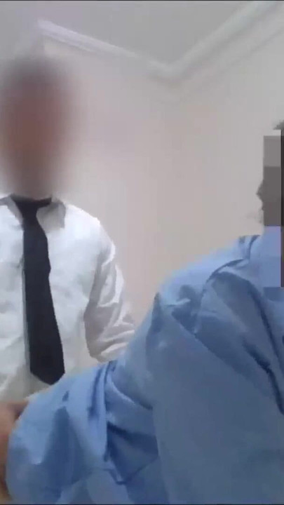Snažan trenutak iz "Okul Temizlikcisini Siken ogretmen turski pornić"
