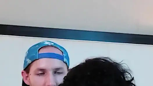 Супер сексуальная миниатюрная татуированная тинка сосет член - подборка 3