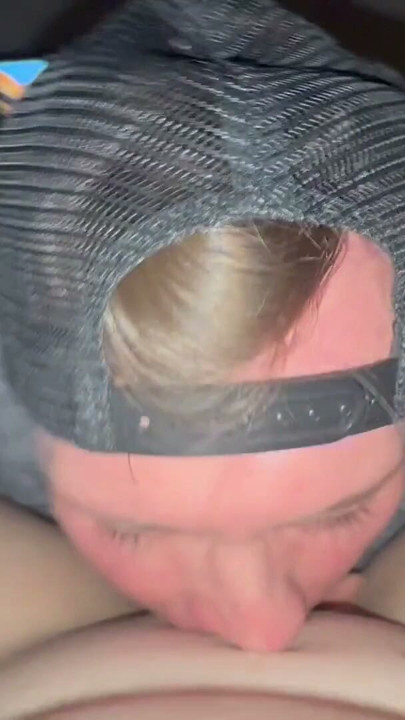 POV Amateur eats pussy to squirting orgasm | Clip 1