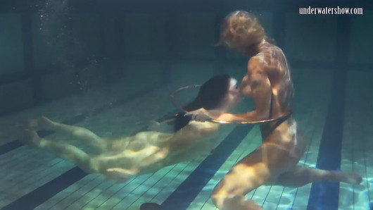 Babes, swim, strip and have fun underwater