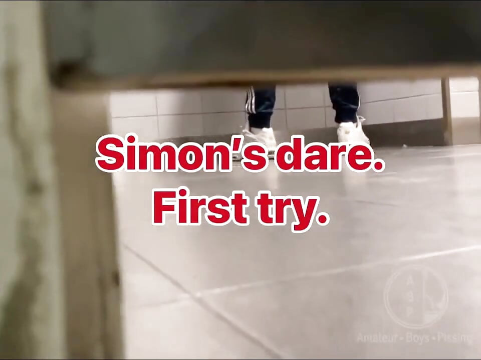 Homemade Roommates Mutual Dare Expose Your Ass While Peeing in Public Urinal