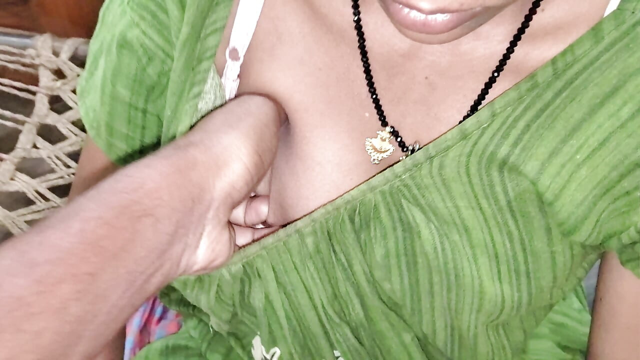 My Desi Village Bhabhi Want's to Do Sex With Me, Full Real Desi Sex Video