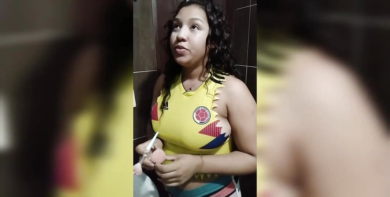 Aku kira aku belum puas kalau suamiku selalu menolakku, aku bilang kalau aku pengen ngentot dan semuanya berujung salah!