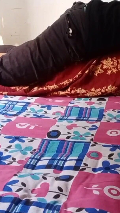 Detik emosi dari "seks teman wanita India"