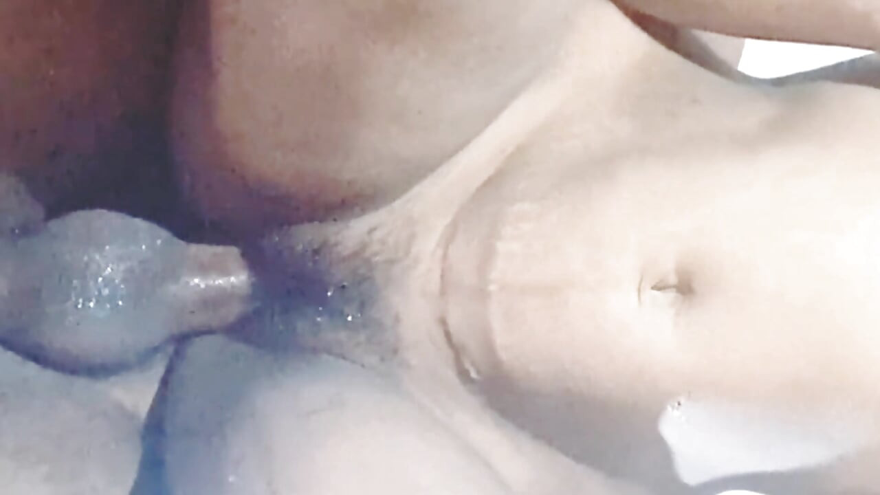 New Desi Hot Sexy Bhabhi Was Fucked in Doggy Style and Her Water Was Extracted
