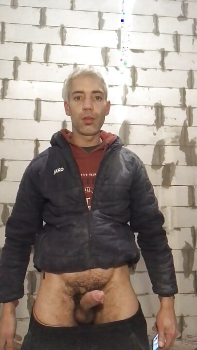 工作和免提射精 thomas vero