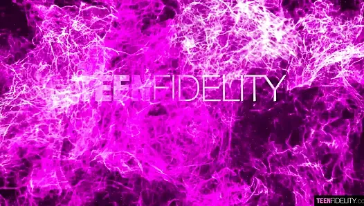 Teenfidelity Ukrainian Emma Evans Creampied