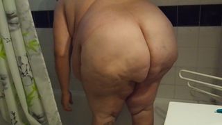 hot superchub shower