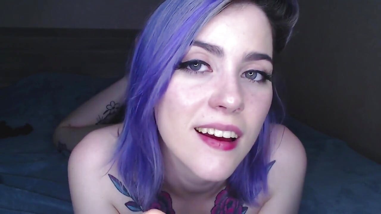 DEVOJKA SA STACY MOON