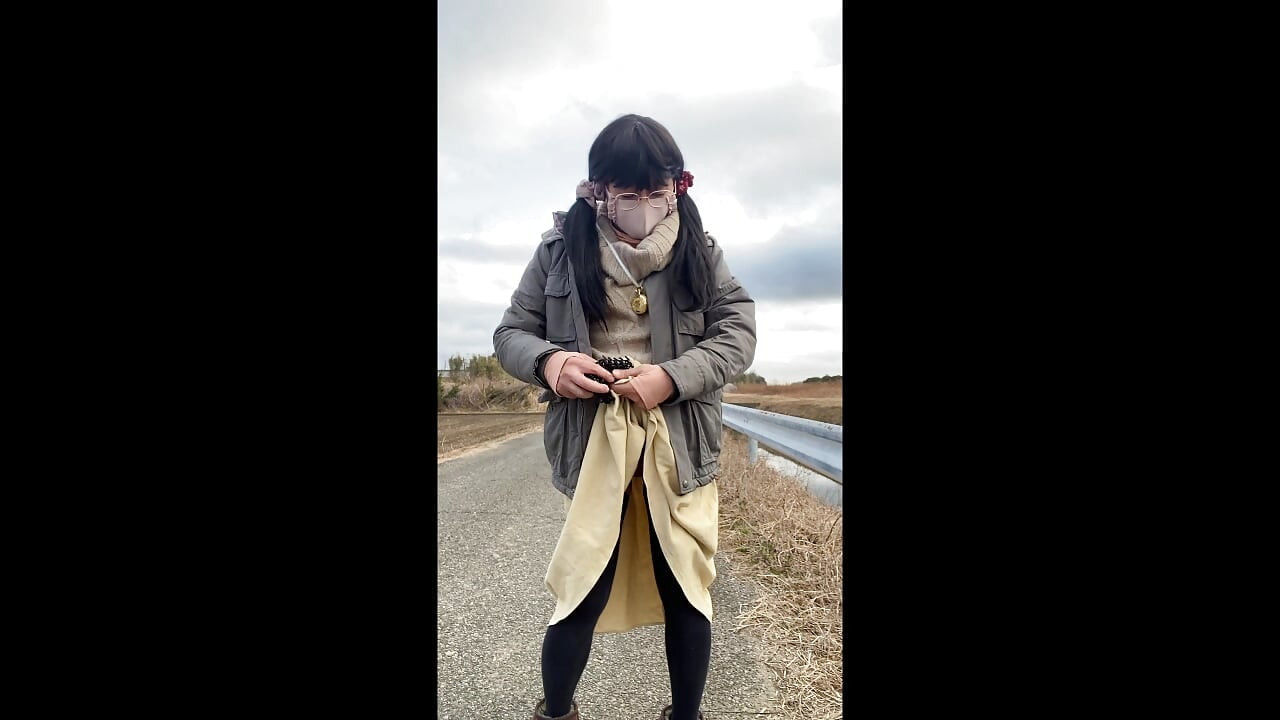 No121 masturbation on the street with an early morning walk