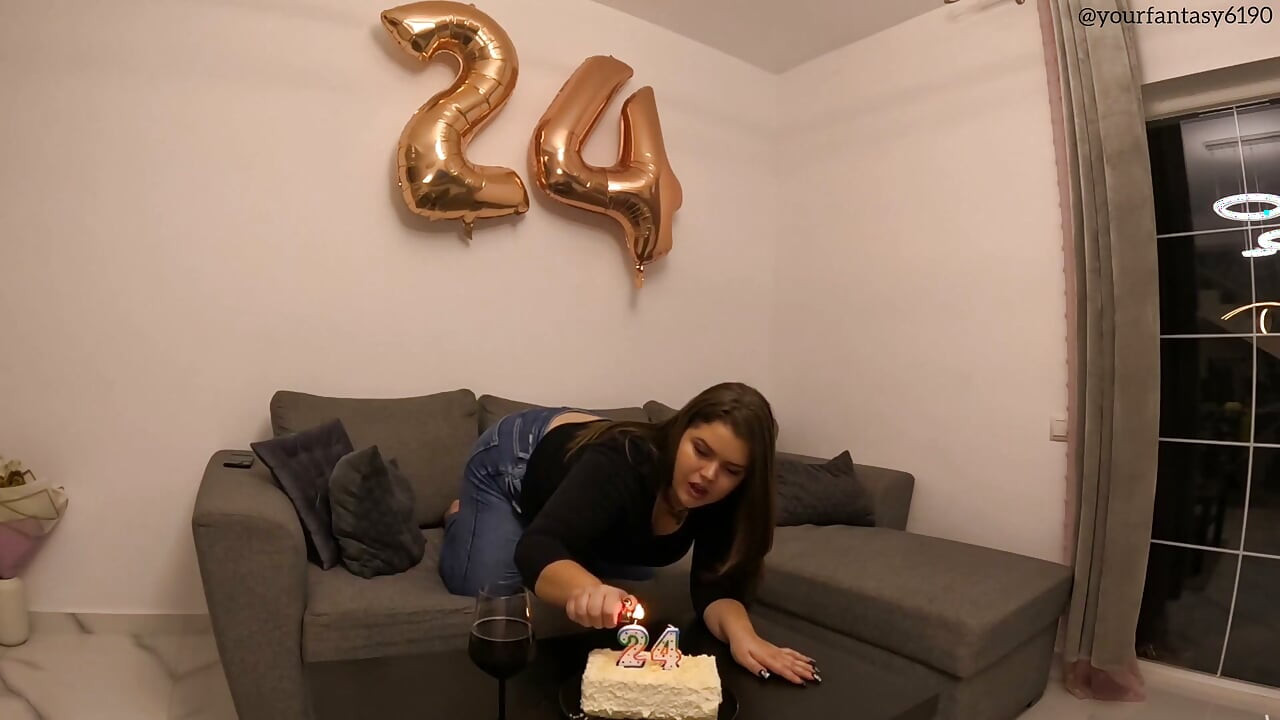 24年的24个屁和一个愿望的生日视频