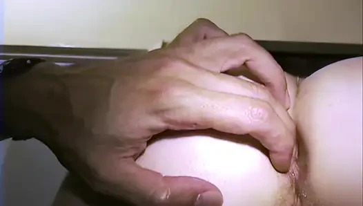 Klasik kıllı anal! Amatör sikişi sabrina