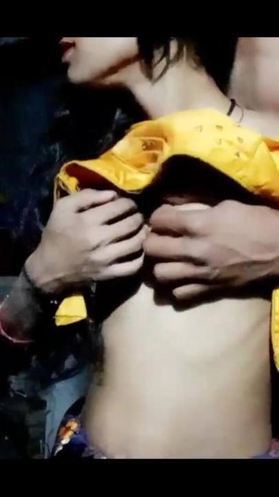 Captivating moment from "Hot priya bhabhi ke tight chutdai"