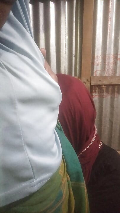 Videoclip filmat acasă în secret cu eleve de școală