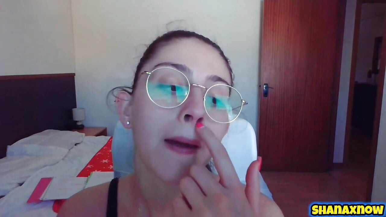 Fetish Nose Picking Boogers Push Nostrils Smell My Pussy