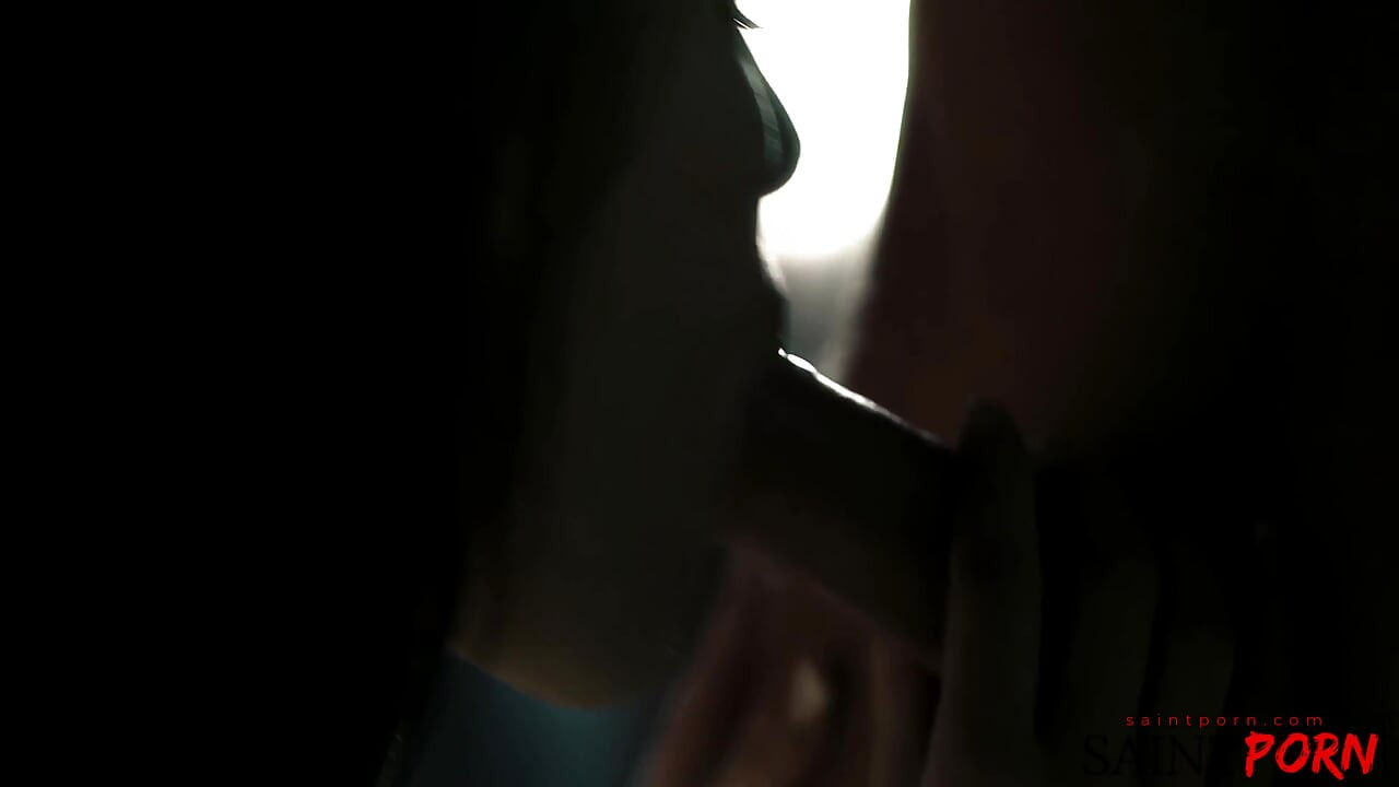 Jess West Loves Being a Kinky MILF
