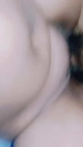 Must-see okamžik z "rozkrok uvnitř kundičky baculaté dívky(18)"