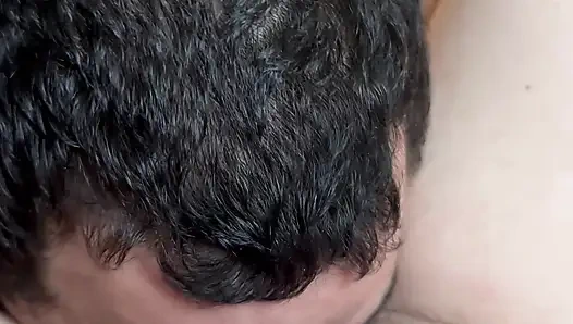 Kız arkadaşların amını yalıyor