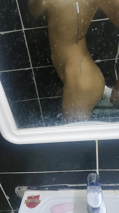 30cm long dildo in my ass🍆