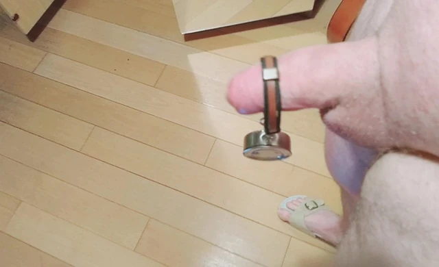 Cock lifting 2