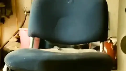Cunt empties herself