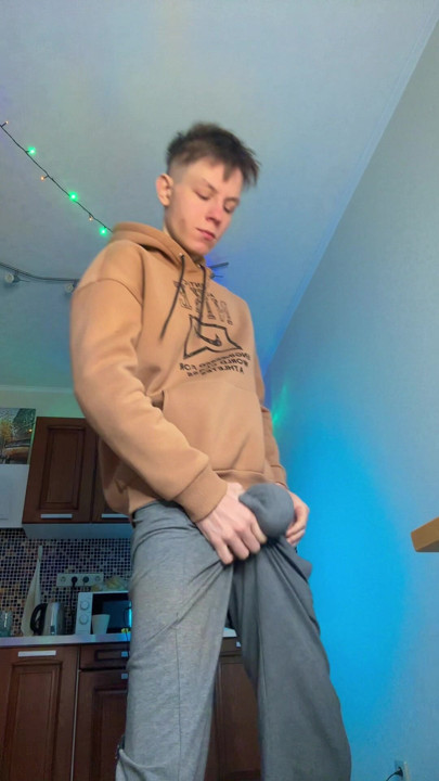 Bored In My Room So I Rubbed My Big Cock Until I Blew A Load