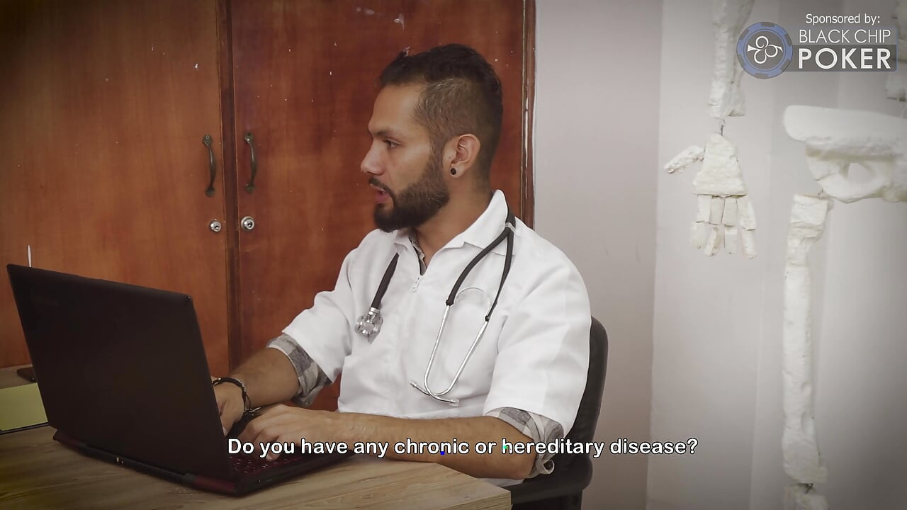 Bệnh nhân Latinh bị bác sĩ hư hỏng đụ