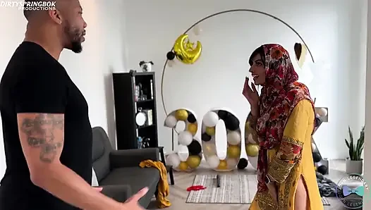 Cewek semok pakistan selingkuh dari suaminya sama pria kulit hitam kontol besar