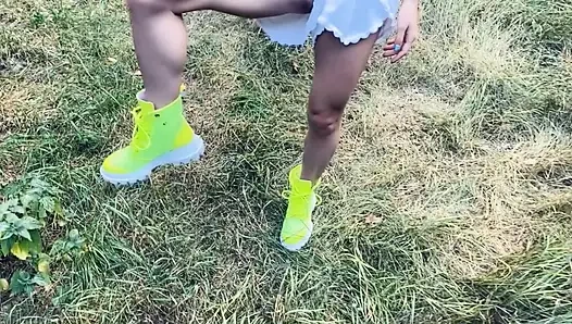 Quick Blowjob Outdoor (POV)