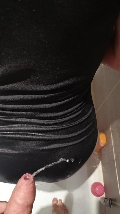 Piss on her ass