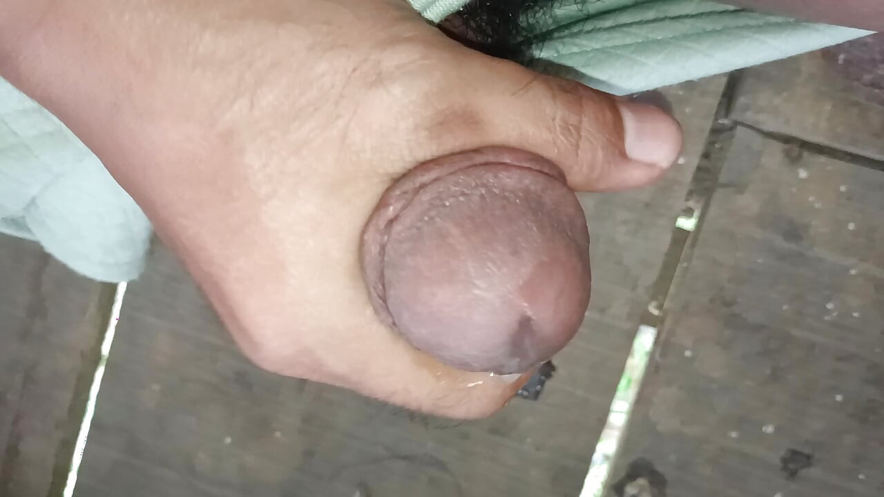 Hot Big Dick Masturbates in public until Cum