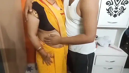 Very Beautiful Indian chubby girl having romance.