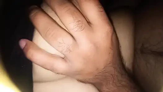 Desi Bhabhi blowjob. Bhabhi ne dever ka chupa lagaya.