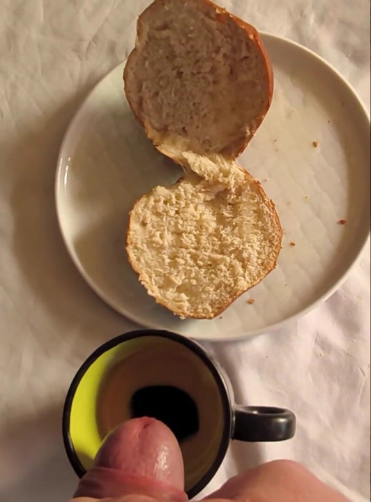 The morning hour has urine in the mouth.Part 1